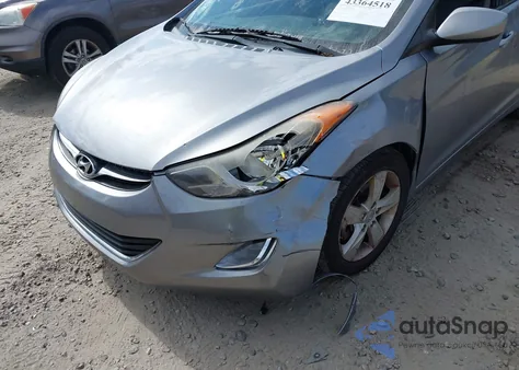2013 Hyundai Elantra Gls z USA, uszkodzony, nr VIN KMHDH4AEXDU740726